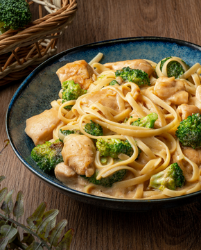 Homemade Chicken Alfredo Recipe | WhatIF Foods